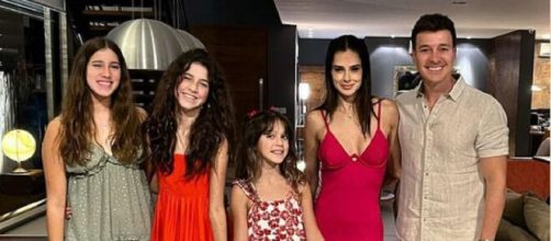 Rodrigo Faro comemora o Natal em fam&iacute;lia (Reprodu&ccedil;&atilde;o/Instagram/@rodrigofaro)