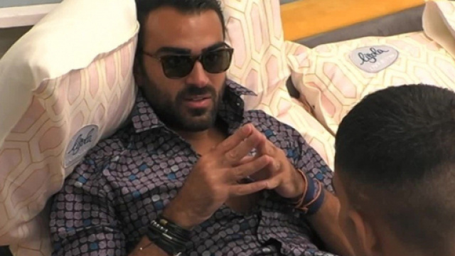 GF Vip 6, Gianmaria trova un topo nel confessionale: 'Mi &egrave; saltato addosso' (Video).