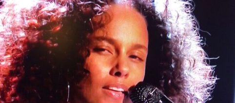 Alicia Keys celebrates independence after 20 years on Sony