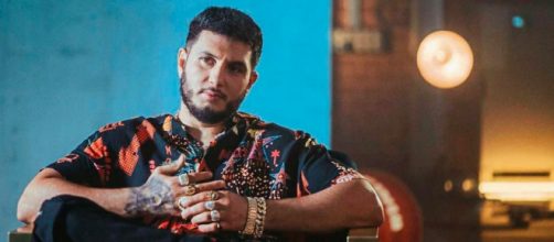 La docuserie de Omar Montes tiene cuatro cap&iacute;tulos (Captura de pantalla de Telecinco)