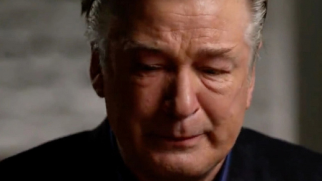 Alec Baldwin, prima intervista dopo l'incidente mortale sul set di 'Rust' con un'arma che stava maneggiando.