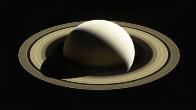 Previsioni astrologiche del 4 dicembre: l'oroscopo dice si all'Acquario, gioie per Vergine.