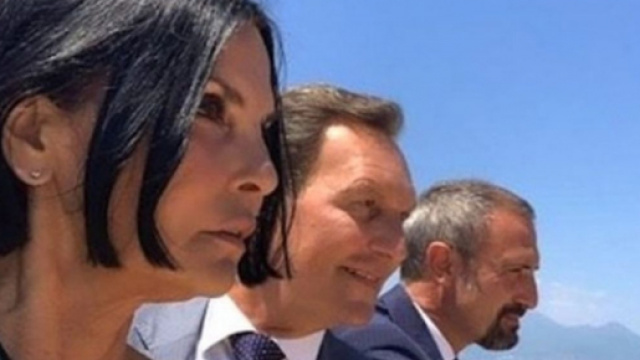 Un posto al sole, anticipazioni: colpi di scena attendono Marina, Roberto e Fabrizio.