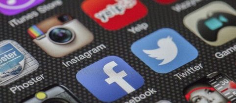 Tim, Vodafone, Fastweb, WindTre: le app per i clienti, come funzionano e servizi riservati