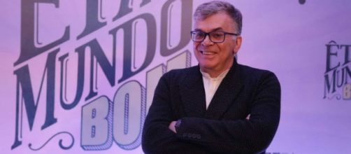 Walcyr Carrasco ganha felicita&ccedil;&otilde;es (Reprodu&ccedil;&atilde;o/TV Globo)