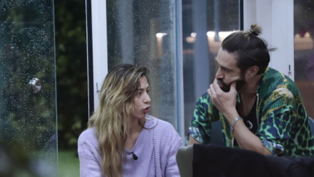 GF VIP, Alex Belli scarica Soleil Sorge