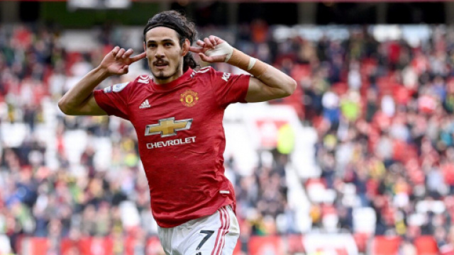 In foto Cavani, attaccante del Manchester United.
