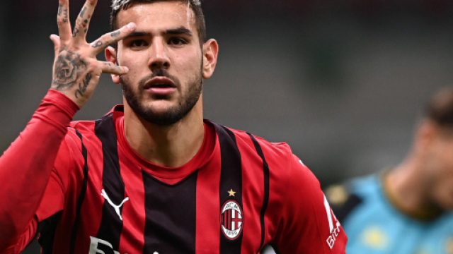 Theo Hernandez interessa al PSG.