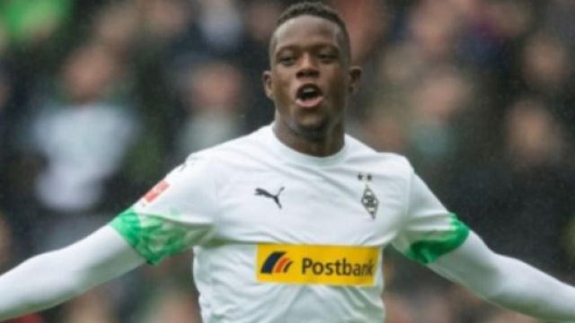 Denis Zakaria, centrocampista svizzero.