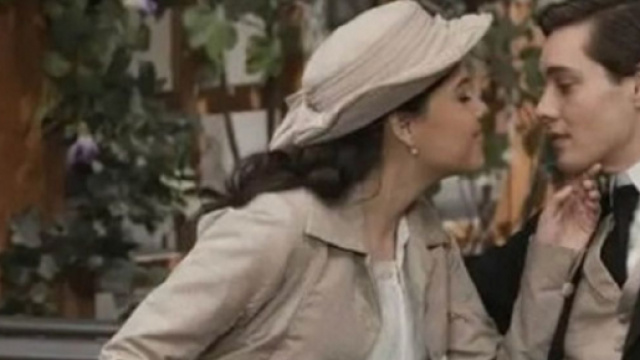 Una Vita, trame iberiche: Anabel e Miguel si concederanno diverse notti di passione.