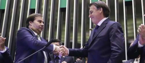 Bolsonaro diz que tudo um dia acaba e deseja que Maia seja feliz. (Arquivo Blasting News)