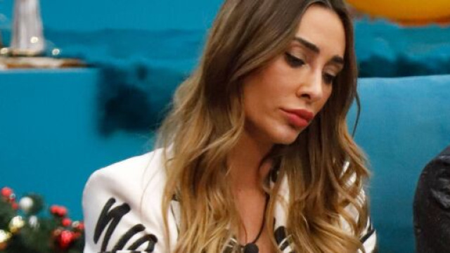 Grande Fratello Vip, Sonia Lorenzini solla dubbi su Ruta: 'Maria Teresa che combini?'.