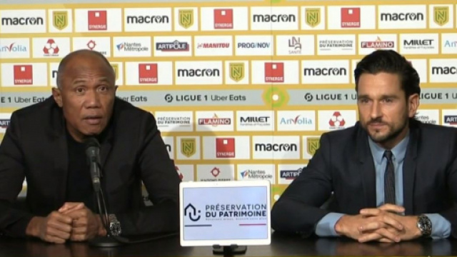 La conf&eacute;rence de presse incroyable d'Antoine Kombouar&eacute; - &copy;capture d'&eacute;cran vid&eacute;o conf&eacute;rence de presse