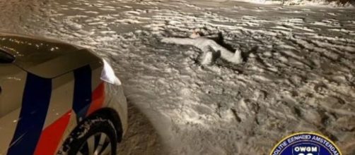 Un cad&aacute;ver que result&oacute; ser un mu&ntilde;eco de nieve