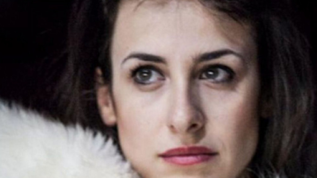 Il Paradiso delle Signore, trame al 26/2: Gloria far&agrave; un colloquio di lavoro con Vittorio.