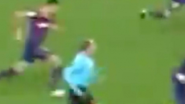 Umtiti et Busquets critiqu&eacute;s par les fans du Barca. (capture).