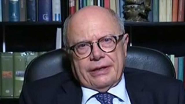 Massimo Galli preoccupato dalla diffusione delle varianti del coronavirus.