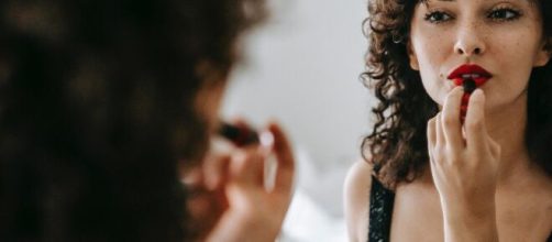 O batom ideal para cada tipo de pele. (Reprodu&ccedil;&atilde;o/Pexels)