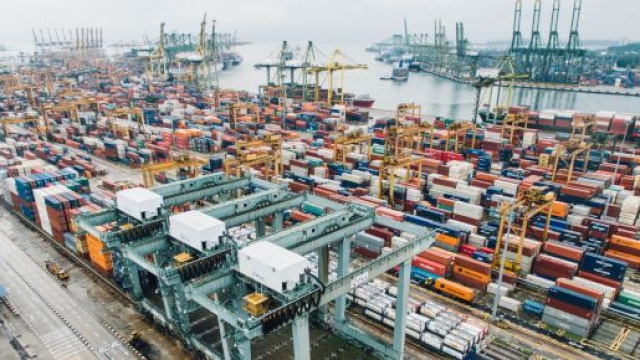 Cina, primo partner commerciale per l'UE.