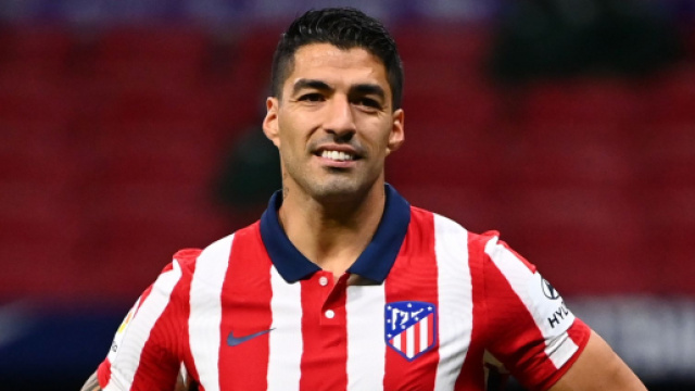 Luis Suarez con la maglia dell'Atletico Madrid