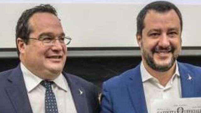 Pensioni, nuovo ddl della Lega, nella foto Salvini e Durigon.