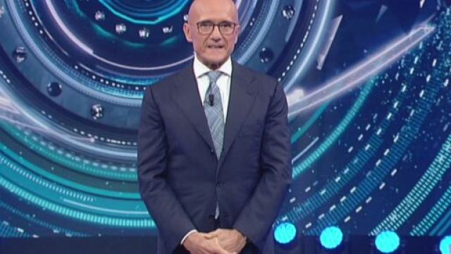 GF Vip, Salvo ancora contro Signorini.