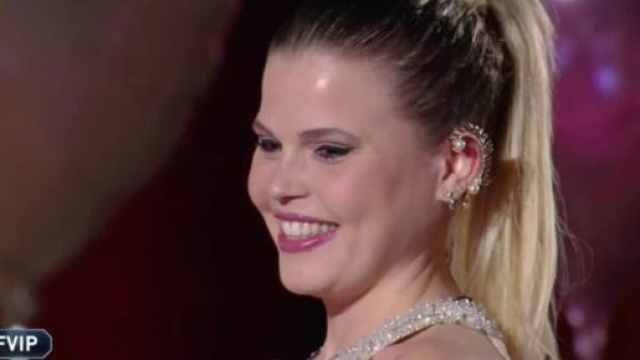 Grande Fratello Vip, presunta bestemmia di Nello fidanzato di Carlotta.