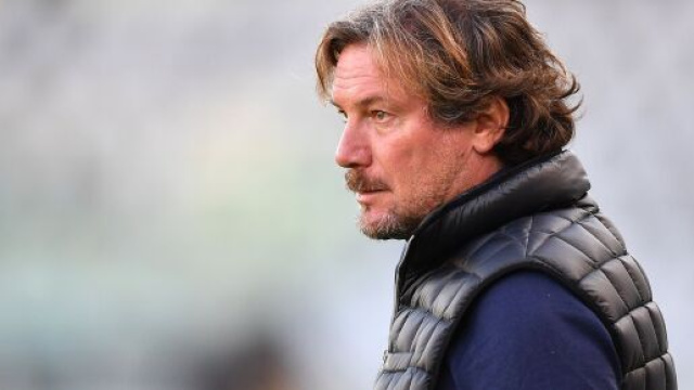 Crotone, Stroppa medita cambiamenti.