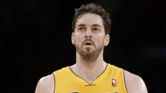 Pau Gasol smentisce il suo ritorno al Barcellona.