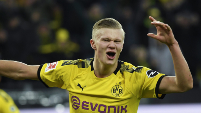 Erling Haaland, attaccante del Borussia Dortmund: ha segnato 27 reti in 25 partite stagionali.