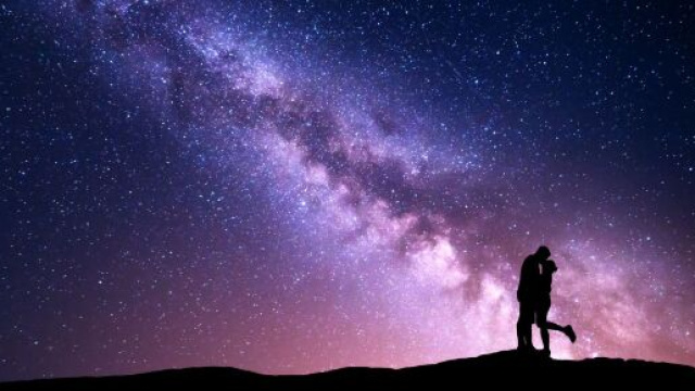 L'oroscopo di mercoled&igrave; 24 febbraio: voglia di fare per l'Ariete, torna a sorridere il Leone.