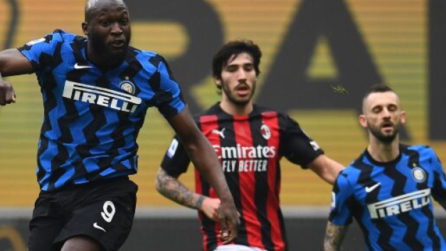 Lukaku a segno nel derby di Milano foto di twitter @inter