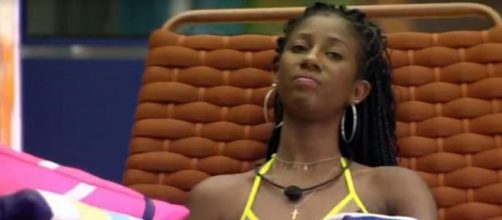 'BBB21': Camilla de Lucas briga com Karol Conk&aacute;. (Reprodu&ccedil;&atilde;o/TV Globo)