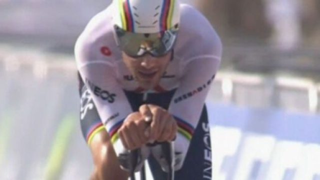 Filippo Ganna al'arrivo della seconda tappa dell'UAE Tour.