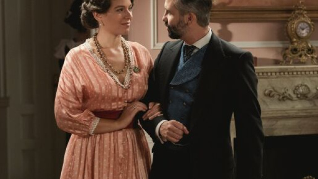 Una vita, anticipazioni: Felipe sconvolto all'idea che Genoveva sia incinta.