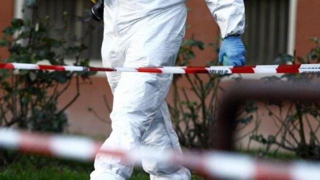 Trento, uccisa dall'ex marito a colpi di accetta: per la Procura le avrebbe teso una trappola.