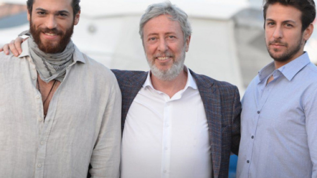 DayDreamer, trame Turchia: Emre e Can salutano Aziz in partenza per Amsterdam.