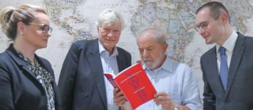 Defesa de Lula diz que o MPF forjou provas contra Lula no caso do im&oacute;vel do Instituto Lula. (Arquivo Blasting News)