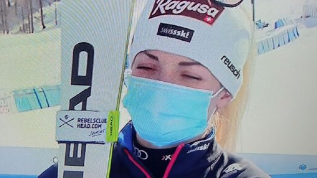 La vincitrice al traguardo Lara Gut-Behrami.