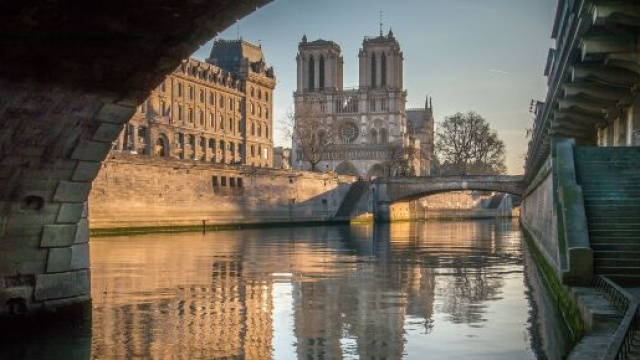 Notre Fame De Paris, la cattedrale raccontata da Victor Hugo.
