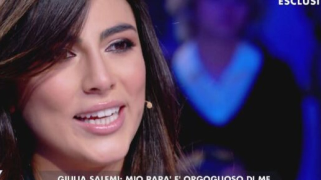 Verissimo puntata 27/02, Salemi: 'Nessuna donna merita di ricevere violenza dal suo uomo'.