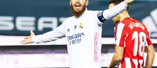 La Liga de F&uacute;tbol ve posible que los aficionados vuelvan a los estadios en abril