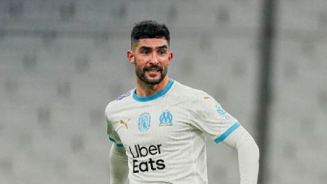 Alvaro Gonzalez n'a pas respect&eacute; les gestes barri&egrave;res et se fait arr&ecirc;ter par la police fran&ccedil;aise. &copy;alvarogonzalez_ Instagram