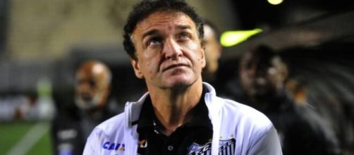 Cuca j&aacute; teria avisado &agrave; diretoria do Santos que n&atilde;o permanece em 2021. (Arquivo Blasting News)