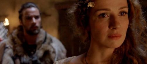 Ninrode e Sem&iacute;ramis em "G&ecirc;nesis". (Reprodu&ccedil;&atilde;o/RecordTV)