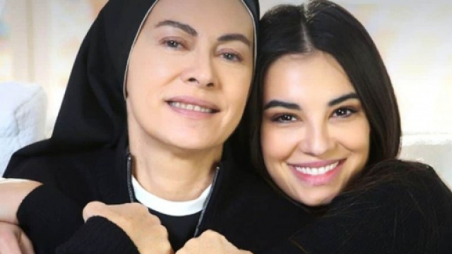 Che Dio ci aiuti 6: Suor Angela cerca di contattare Vanessa.