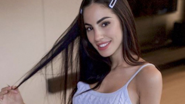 GF Vip: Giulia De Lellis sarebbe l'amministratrice di una pagina social pro 'prelemi'.