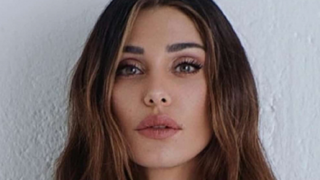 Belen Rodriguez pubblica su Instagram una foto di Eleonora Rocchini spacciandola per sua.