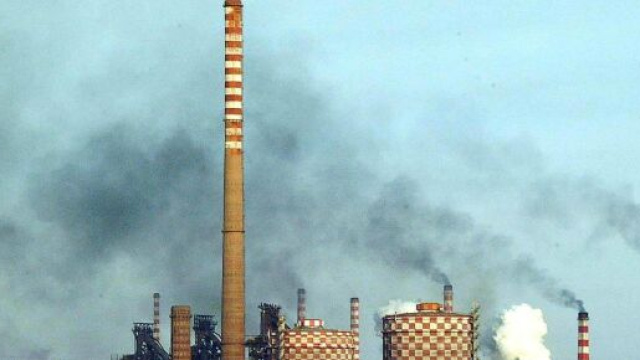 Taranto, critiche su accordo per ex Ilva. Emiliano: "Non tutela la ... - borderline24.com