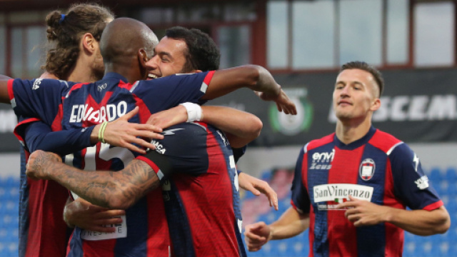 Crotone, Mazzotta escluso dalla rosa.